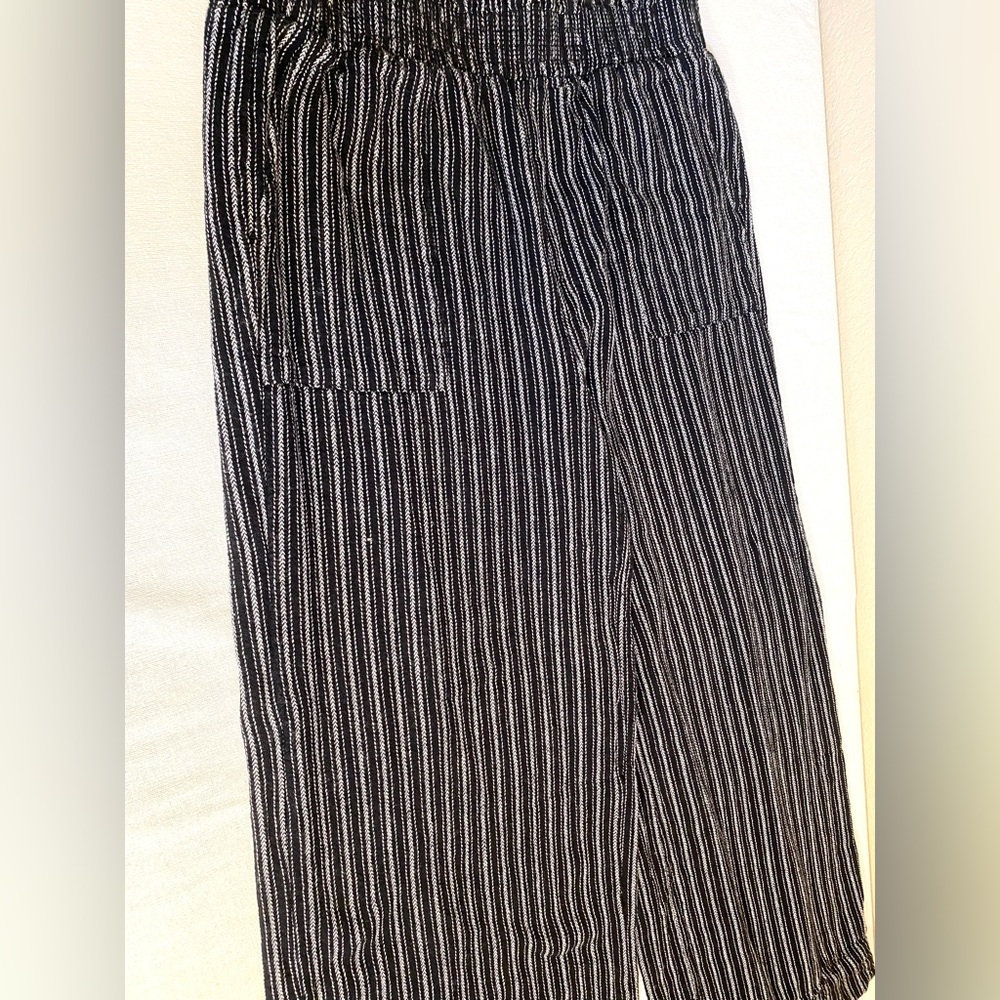 Time & True black and white pull on trousers. - Picture 10 of 12